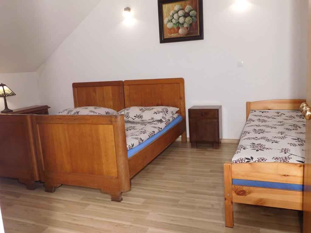 Agroturystyka Pod Czarna Sosna Bialy Lug Kültér fotó