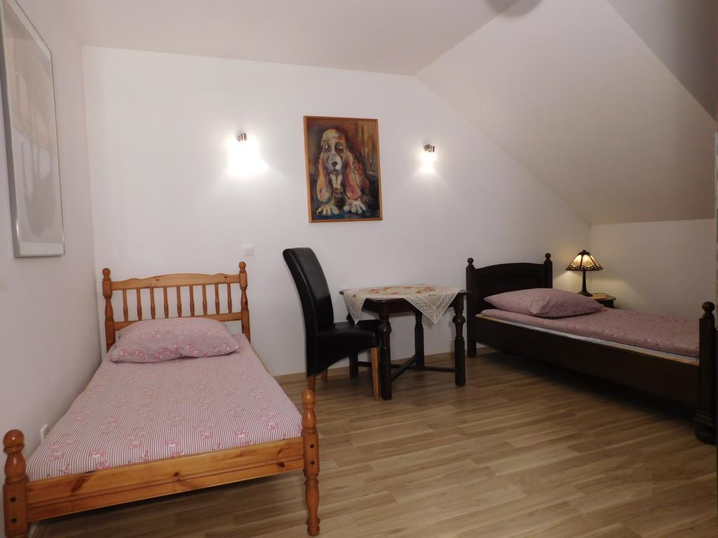 Agroturystyka Pod Czarna Sosna Bialy Lug Kültér fotó